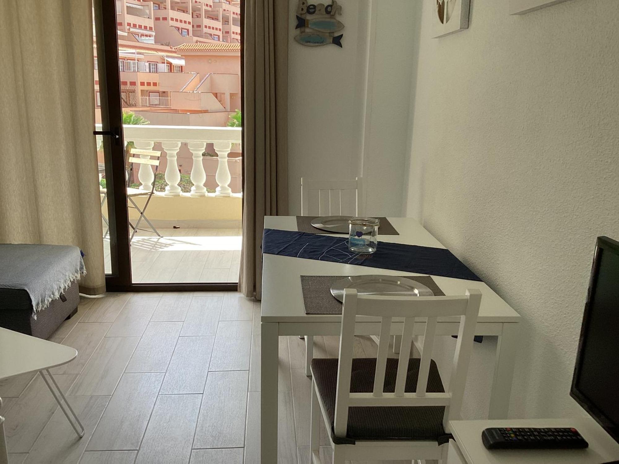 Estupendo Estudio En Castle Harbour Los Cristianos Apartment Los Cristianos  Exterior photo